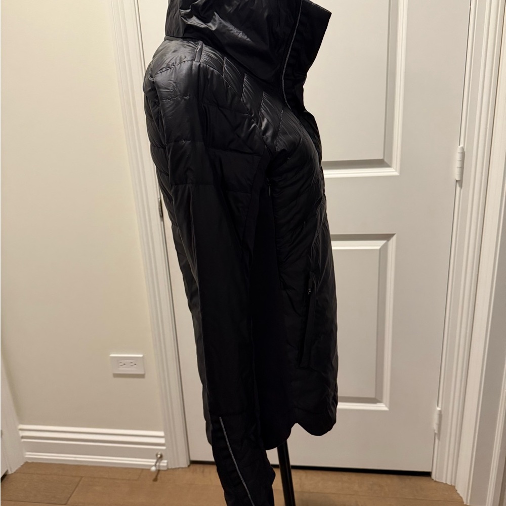 Lululemon Half Zip Light Down Jacket - image 5